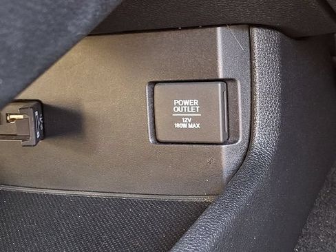 Used 2017 Honda Civic Touring image 28