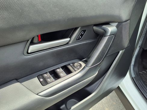 Used 2025 MAZDA CX-50 AWD 2.5 S w/ Premium Package image 13