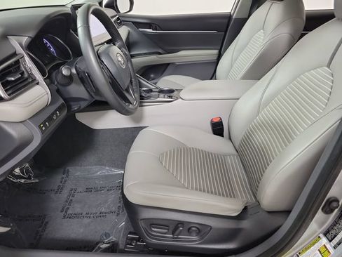 Used 2023 Toyota Camry SE w/ Audio Upgrade Package FWD image 19