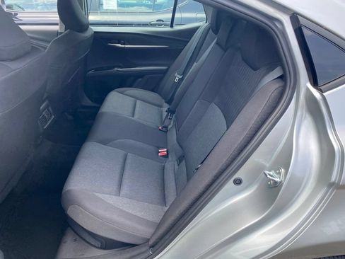 Used 2025 Toyota Camry LE FWD image 8