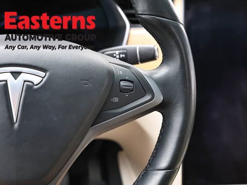 Used 2020 Tesla Model X Long Range AWD/4WD image 16