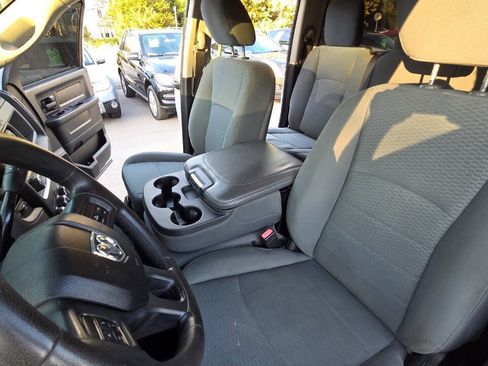 Used 2014 RAM 1500 Express AWD/4WD image 31