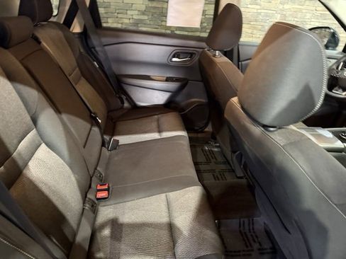 Certified 2025 Nissan Rogue SV image 2