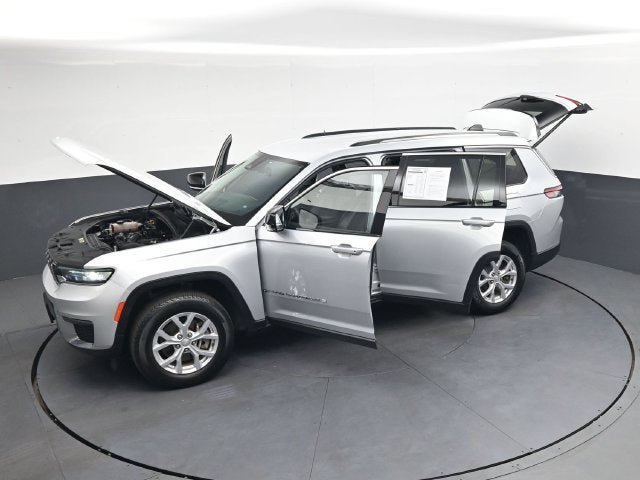 Used 2023 Jeep Grand Cherokee L Limited AWD/4WD image 49