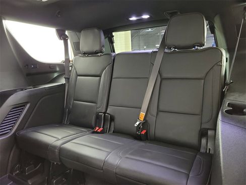 Used 2021 Chevrolet Tahoe High Country w/ Premium Package image 10