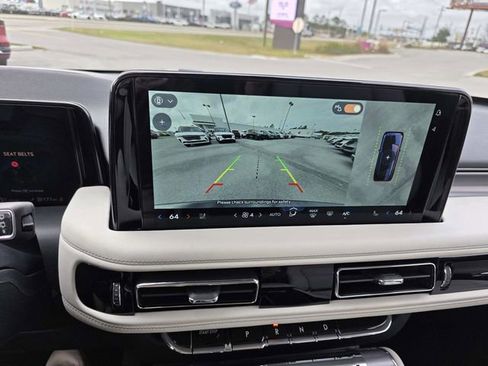 New 2026 Lincoln Aviator 2WD image 13