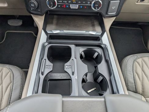 New 2026 Ford F350 Platinum w/ Platinum Plus Package image 16