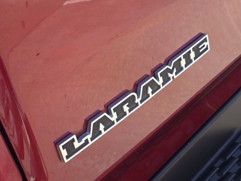Used 2025 RAM 1500 Laramie w/ Laramie Southwest Edition AWD/4WD image 11