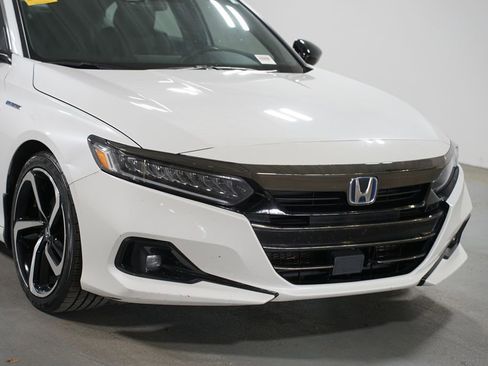 Used 2022 Honda Accord Sport image 4