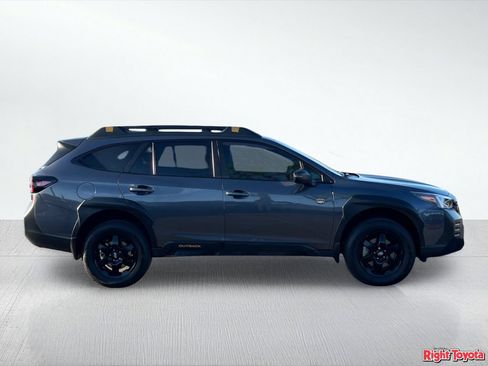 Used 2022 Subaru Outback Wilderness w/ Wilderness Package AWD/4WD image 7
