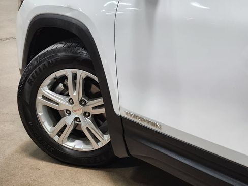 Used 2019 GMC Terrain SLE FWD image 23