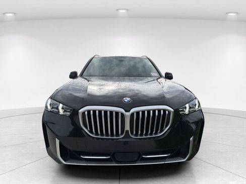 Used 2024 BMW X5 xDrive40i w/ Premium Package AWD/4WD image 2