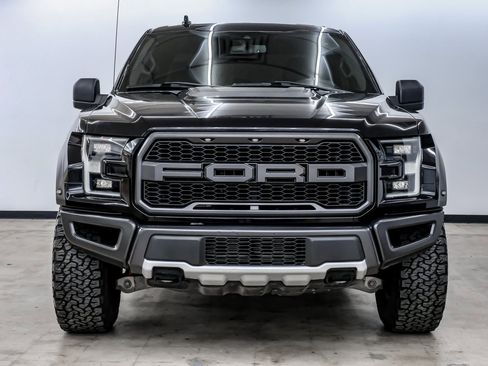 Used 2019 Ford F150 Raptor image 4