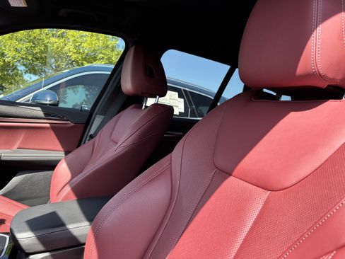 Used 2024 BMW X3 M40i w/ Premium Package AWD/4WD image 16