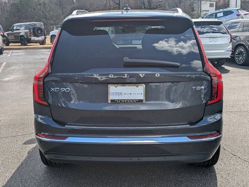 New 2026 Volvo XC90 T8 Ultra w/ Protection Package Premier AWD/4WD image 5