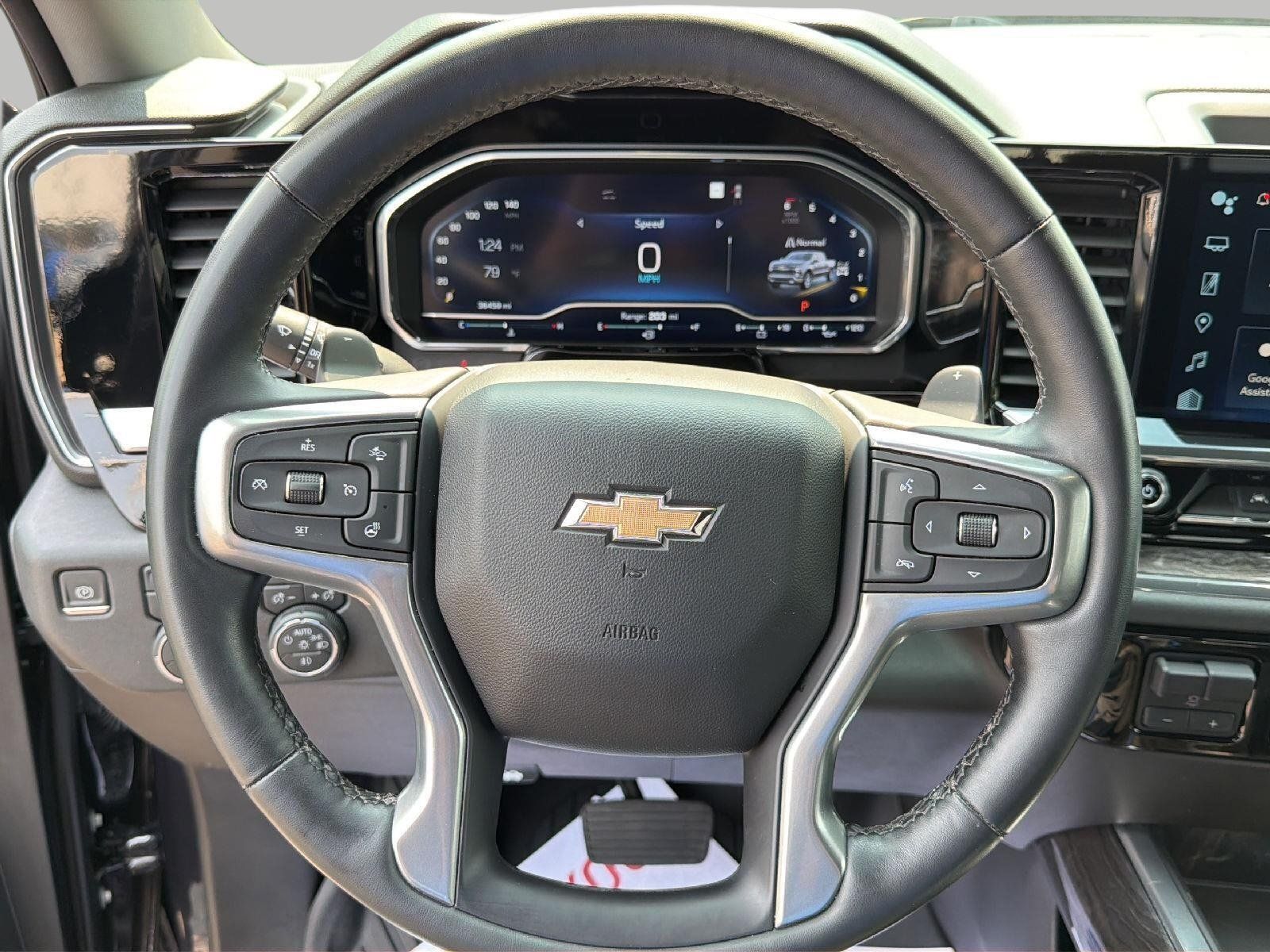 Used 2023 Chevrolet Silverado 1500 LTZ AWD/4WD image 39