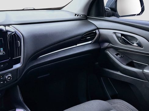 Used 2019 Chevrolet Traverse LT FWD image 21