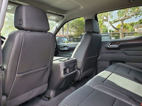 Used 2024 GMC Sierra 1500 SLT w/ SLT Premium Plus Package image 10