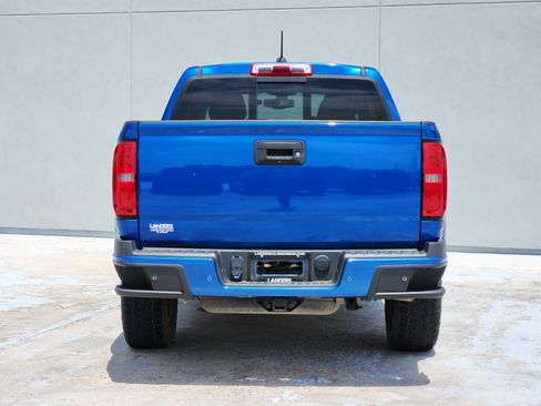 Used 2020 Chevrolet Colorado Z71 AWD/4WD image 8
