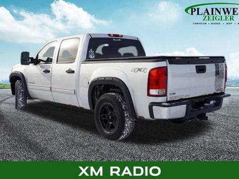 Used 2010 GMC Sierra 1500 SLE image 2