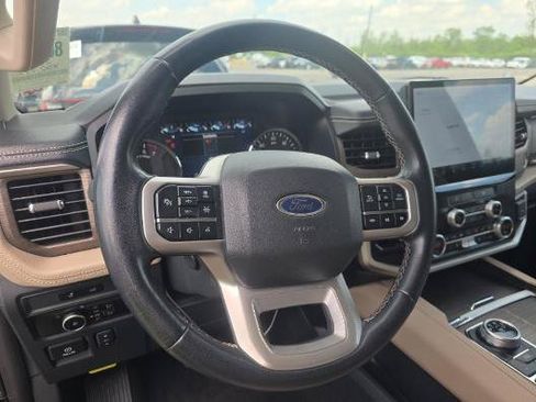 Used 2024 Ford Expedition Max Limited RWD image 10