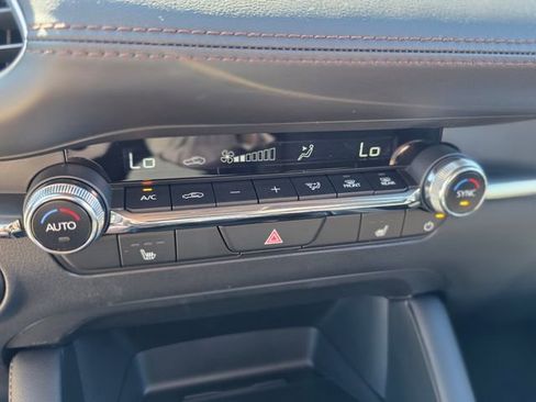 New 2026 MAZDA MAZDA3 2.5 S Hatchback w/ Premium Pkg image 30