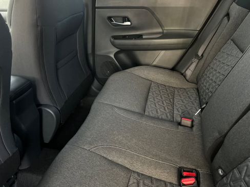 New 2026 Nissan Kicks SV image 5