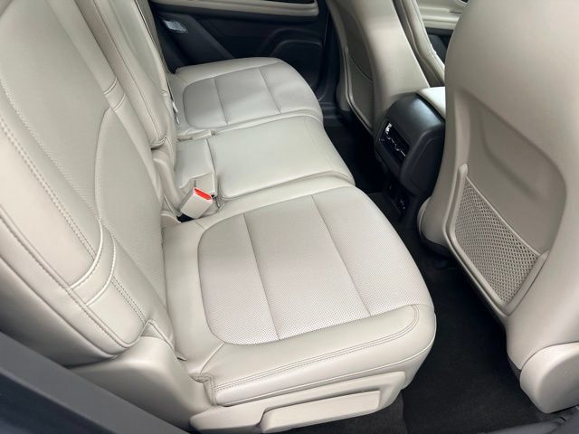 Certified 2023 Lincoln Corsair AWD w/ Equipment Group 101A image 23