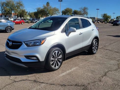 Used 2018 Buick Encore Preferred image 4