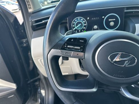 Used 2023 Hyundai Tucson Limited image 13