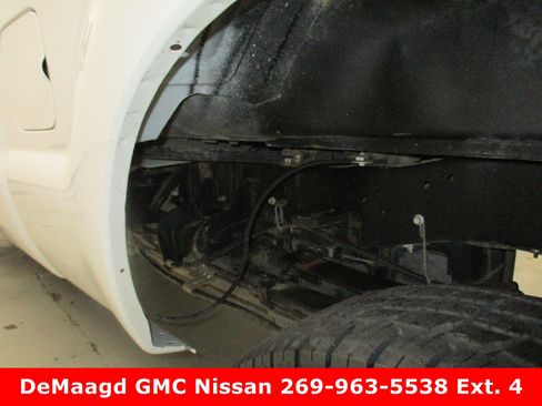 Used 2016 Ford F350 XL image 8