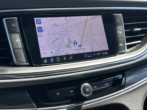 Used 2024 Buick Enclave Premium image 29