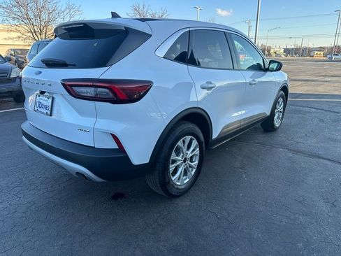 Used 2023 Ford Escape Active image 3