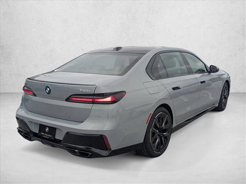 New 2026 BMW 760i xDrive AWD/4WD image 2