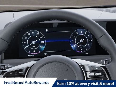 New 2025 Kia Seltos EX image 22