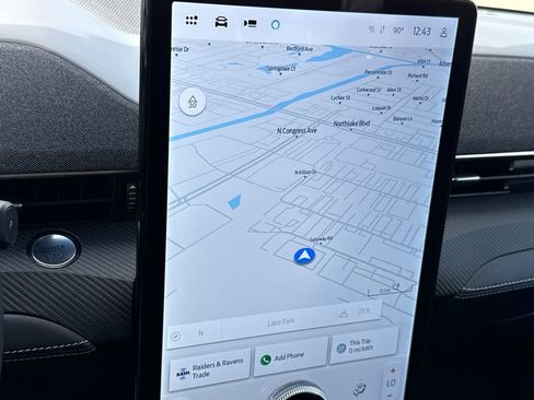 Certified 2025 Ford Mustang Mach-E Premium image 21