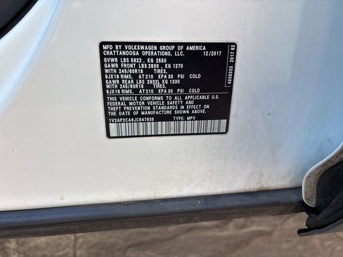 Used 2018 Volkswagen Atlas S image 23