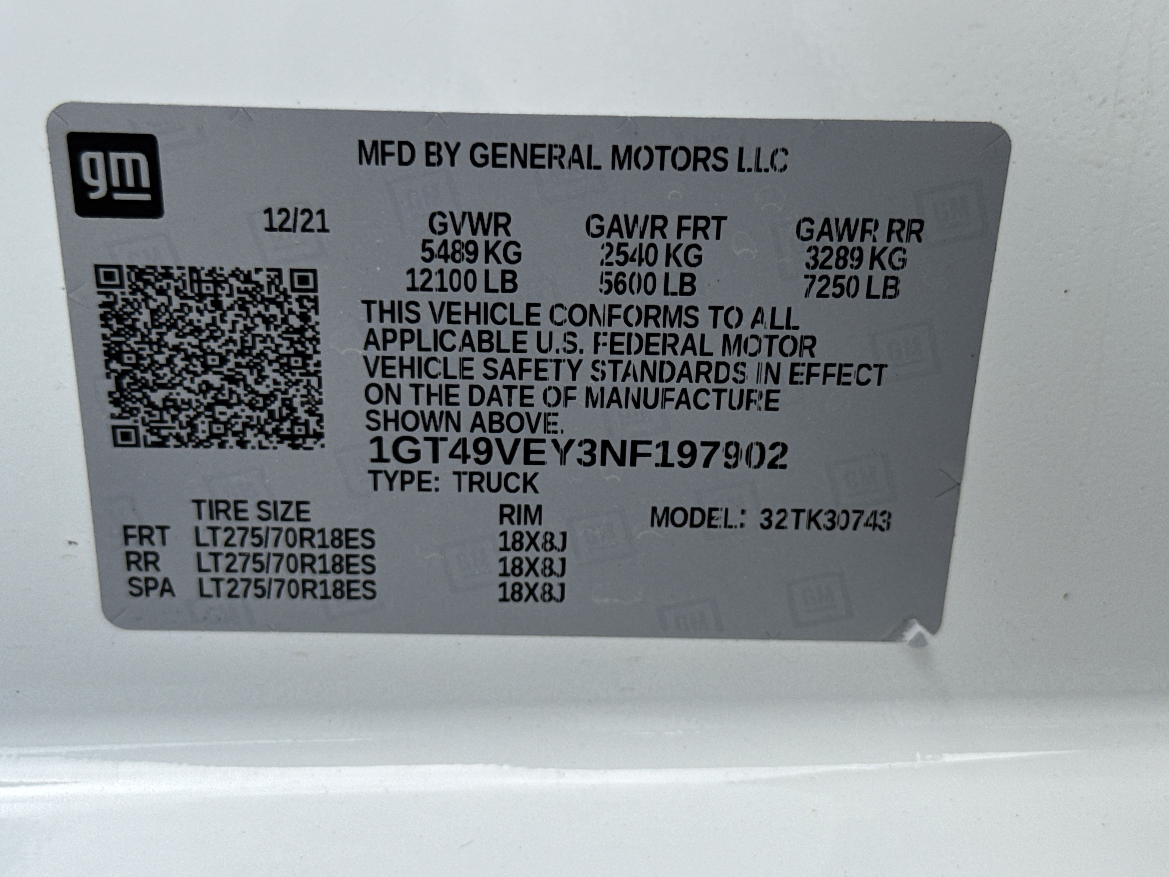 Used 2022 GMC Sierra 3500 AT4 w/ AT4 Preferred Package AWD/4WD image 36