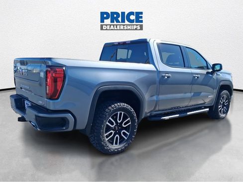 Used 2021 GMC Sierra 1500 AT4 w/ AT4 Value Package AWD/4WD image 5