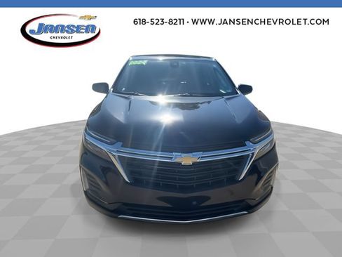 Used 2024 Chevrolet Equinox LT FWD image 3