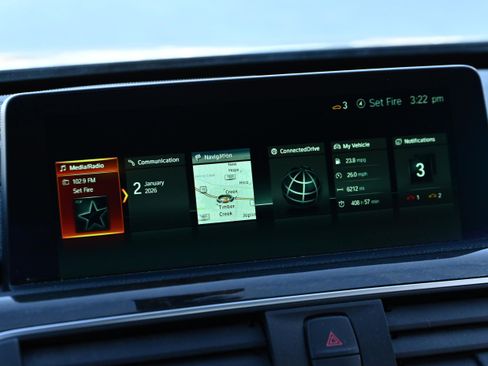 Used 2018 BMW 440i Convertible image 15