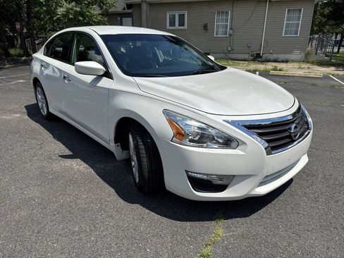 Used 2013 Nissan Altima 2.5 SV FWD image 4