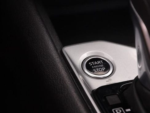 Certified 2025 Nissan Altima 2.5 SV FWD image 18