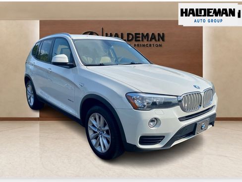 Used 2017 BMW X3 xDrive28i AWD/4WD image 1