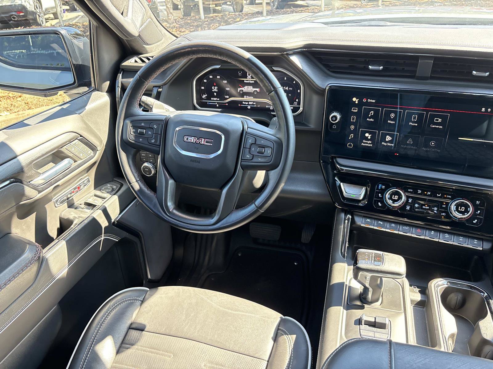 Used 2023 GMC Sierra 1500 AT4X AWD/4WD image 26