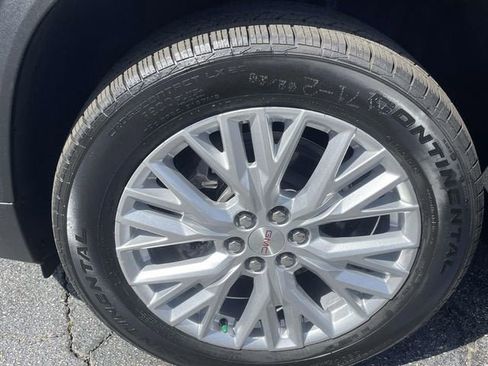 New 2026 GMC Acadia Elevation w/ Elevation Premium Package FWD image 6