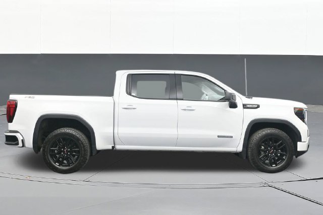 Used 2024 GMC Sierra 1500 Elevation w/ X31 Off-Road Package AWD/4WD image 17