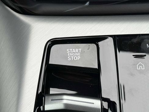 New 2025 BMW X3 xDrive30i w/ Premium Package image 20