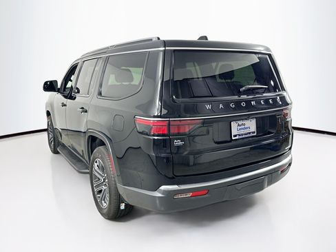 Used 2022 Jeep Wagoneer Series III RWD image 7