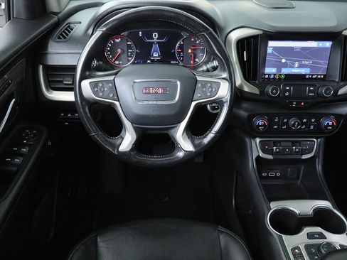 Certified 2022 GMC Terrain Denali AWD/4WD image 10